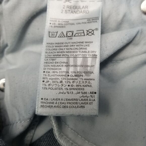 Old Navy Original Mid Rise. Size 2 Regular - Picture 4 of 9